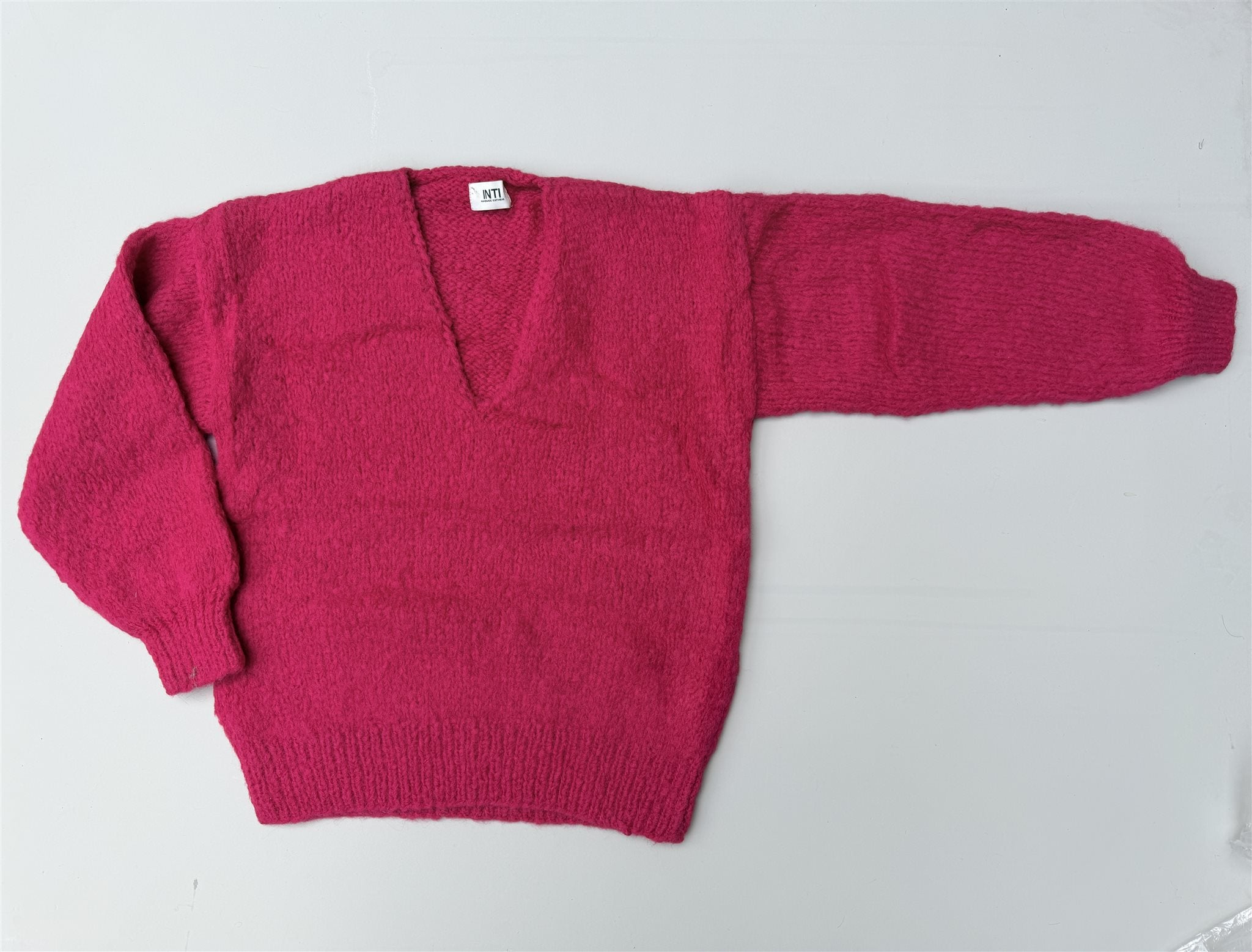 trui | MICA - pomegranate