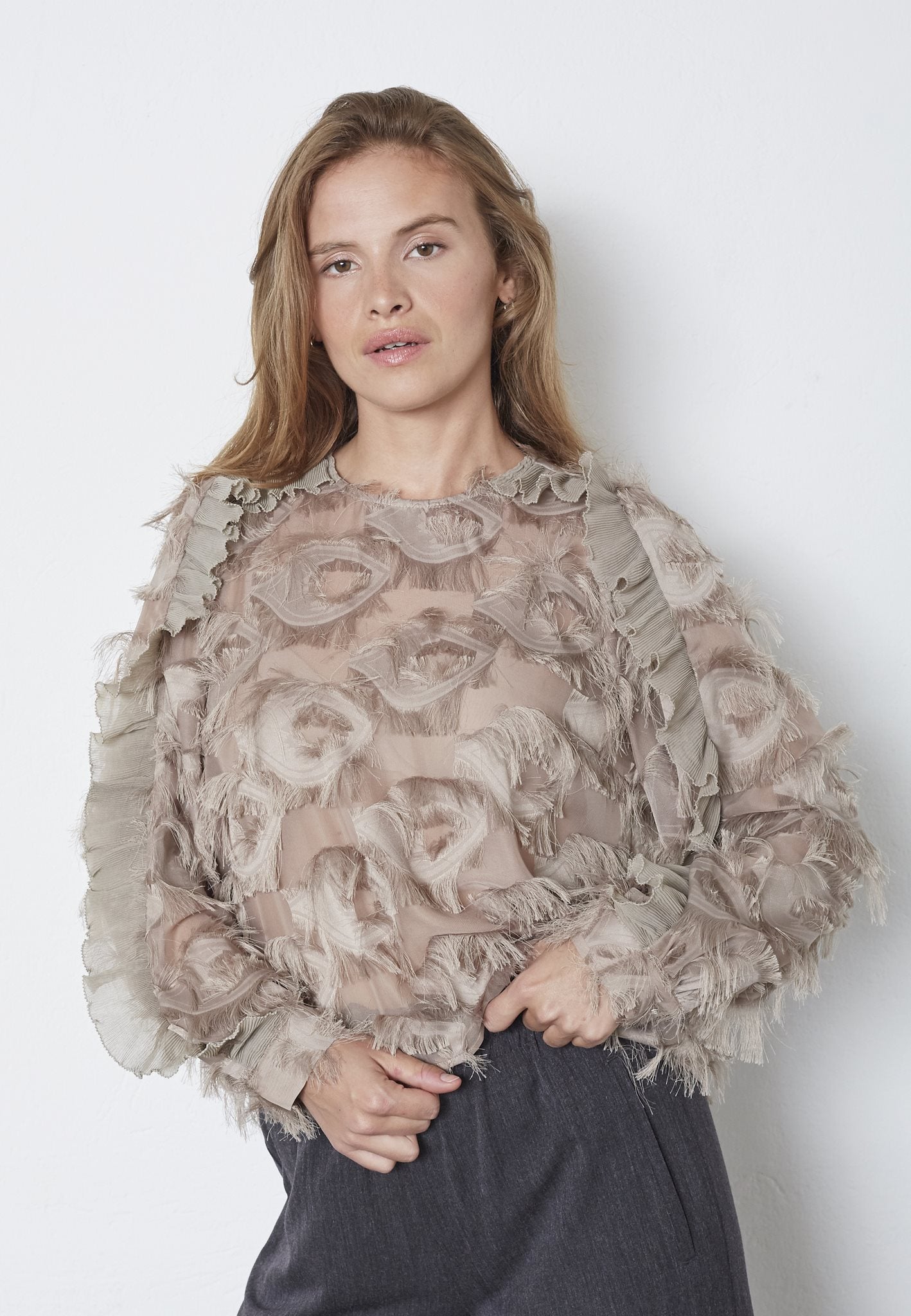 blouse | SYRA - zand